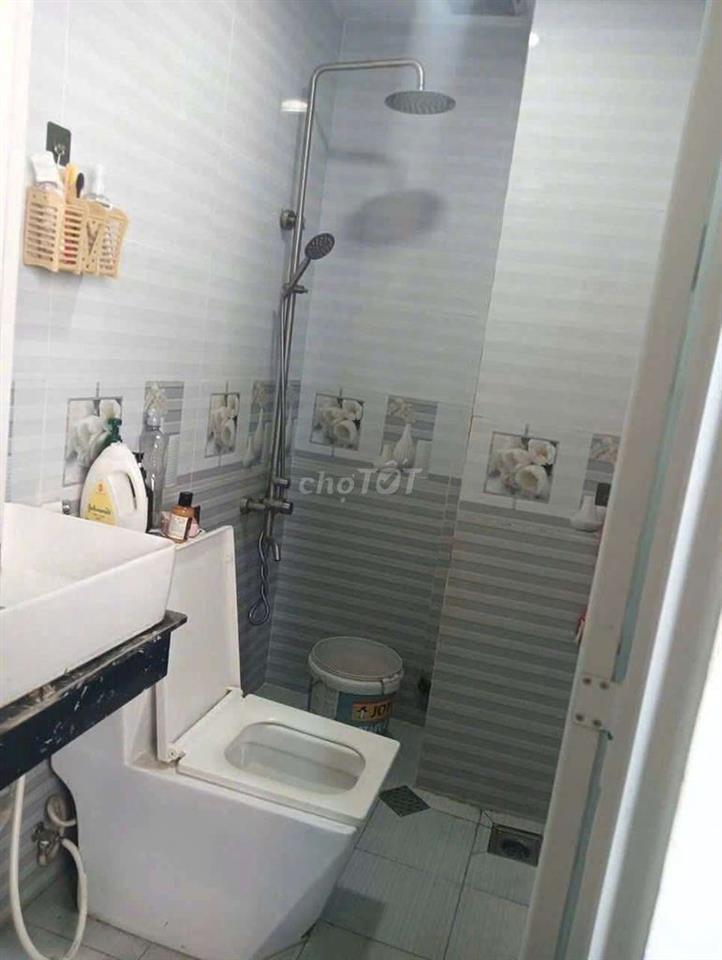 Nhà KDC Bình Phú 3x10 1 trệt 1 lầu