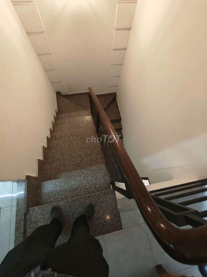 Nhà khu dân cư Bình Phú 4x10 1 trệt 2 lầu 