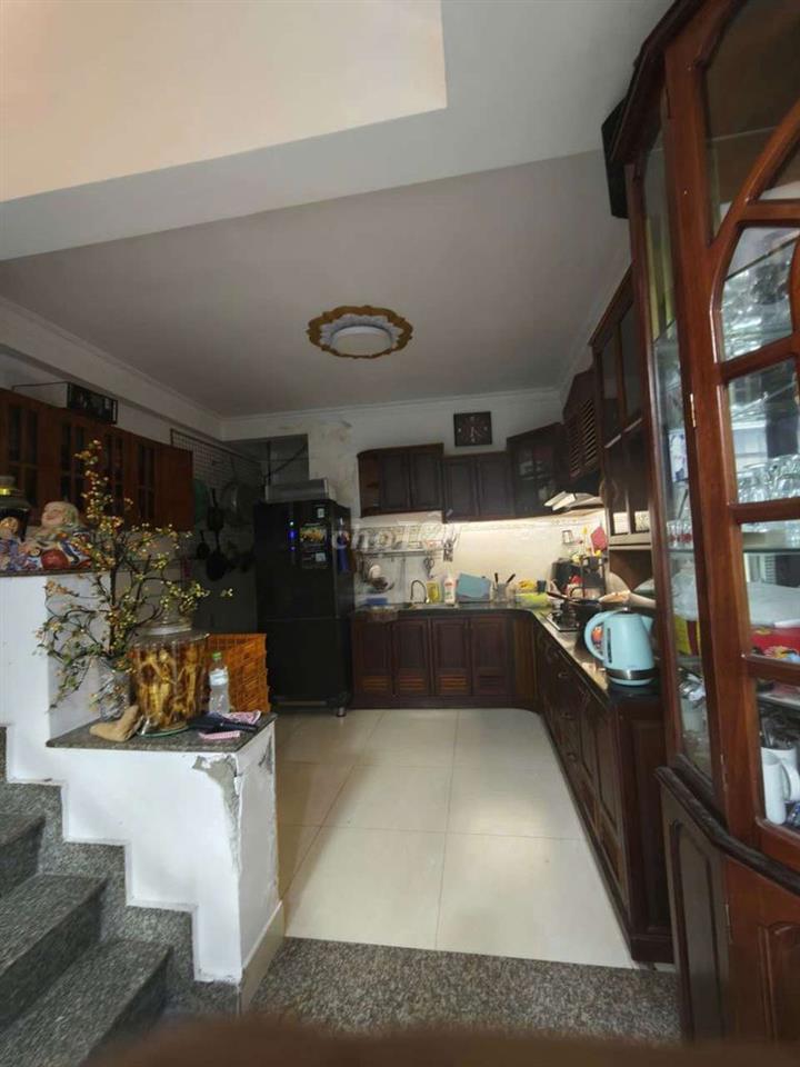 Nhà khu dân cư Bình Phú 4x10 1 trệt 2 lầu 
