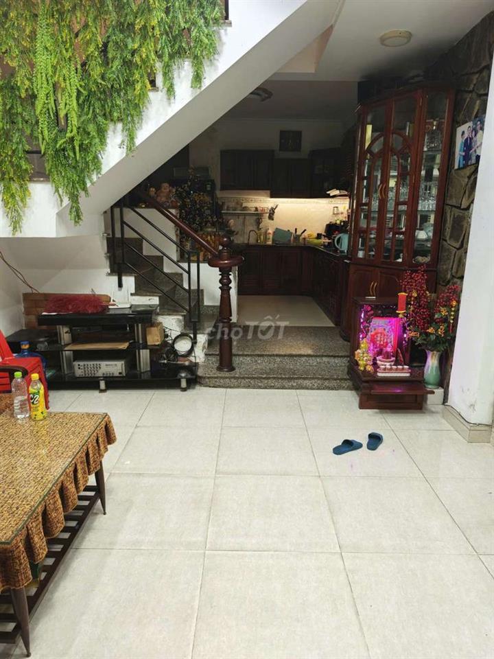 Nhà khu dân cư Bình Phú 4x10 1 trệt 2 lầu 
