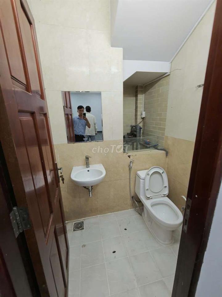 Căn góc mới xây 107 Lý Chiêu Hoàng 4x28 5 tầng