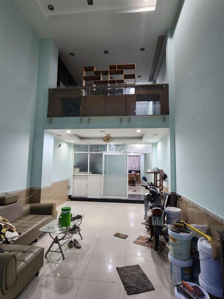 Bán nhà mới đường 10m KDC Bình Phú 4x18 3 tấm rưỡi