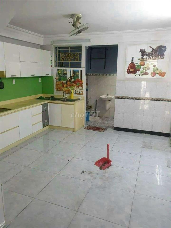 Bán nhà mặt tiền đường số 3 Bình Phú P11 Q6