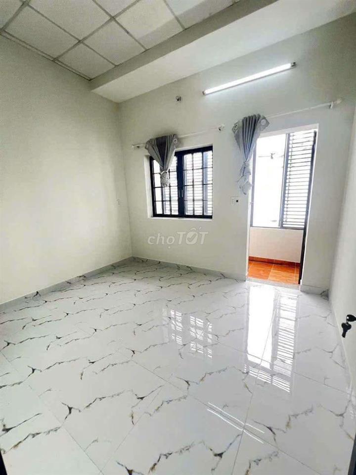 Nhà hẻm Nguyễn Văn Luông 4x11 1 trệt 2 lầu 4PN