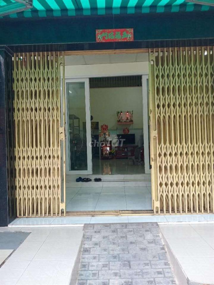 Bán nhà cấp 4 KDC Bình Phú 4x22 đường nhựa 8m