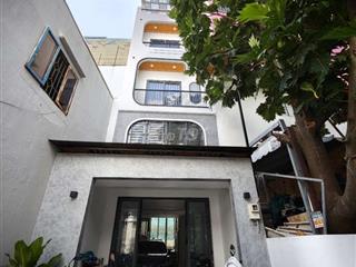 nhà mới xây có thang máy hẻm nhựa 6m Lý Chiêu Hoàng
