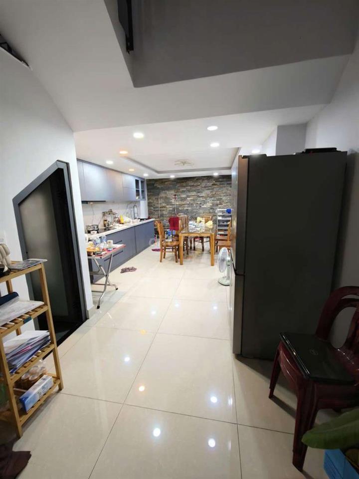 Mặt tiền cư xá ra đa 4x20 1 trệt 3 lầu có thang máy