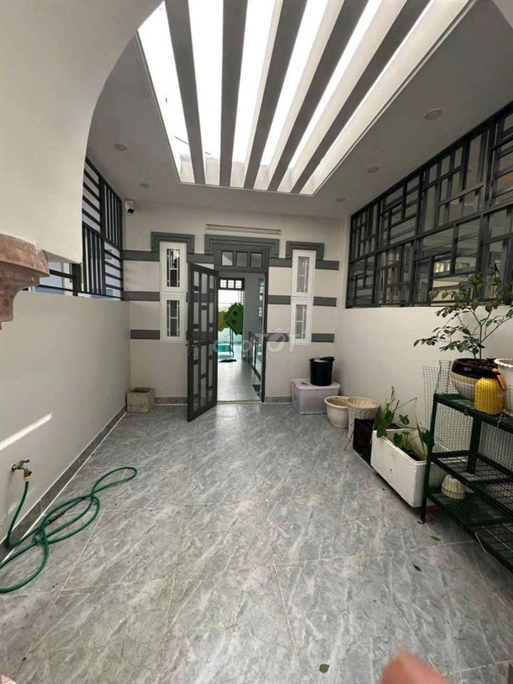 nhà mới đón tết Phường Bình Phú 4PN khu an ninh