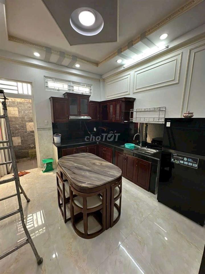 nhà mới đón tết Phường Bình Phú 4PN khu an ninh
