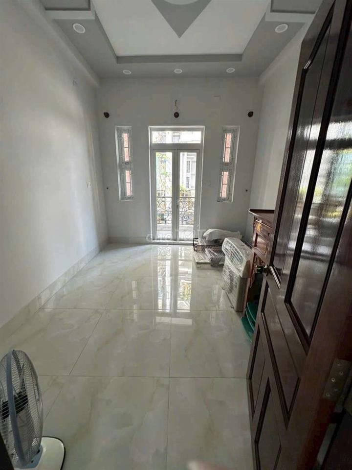 nhà mới đón tết Phường Bình Phú 4PN khu an ninh