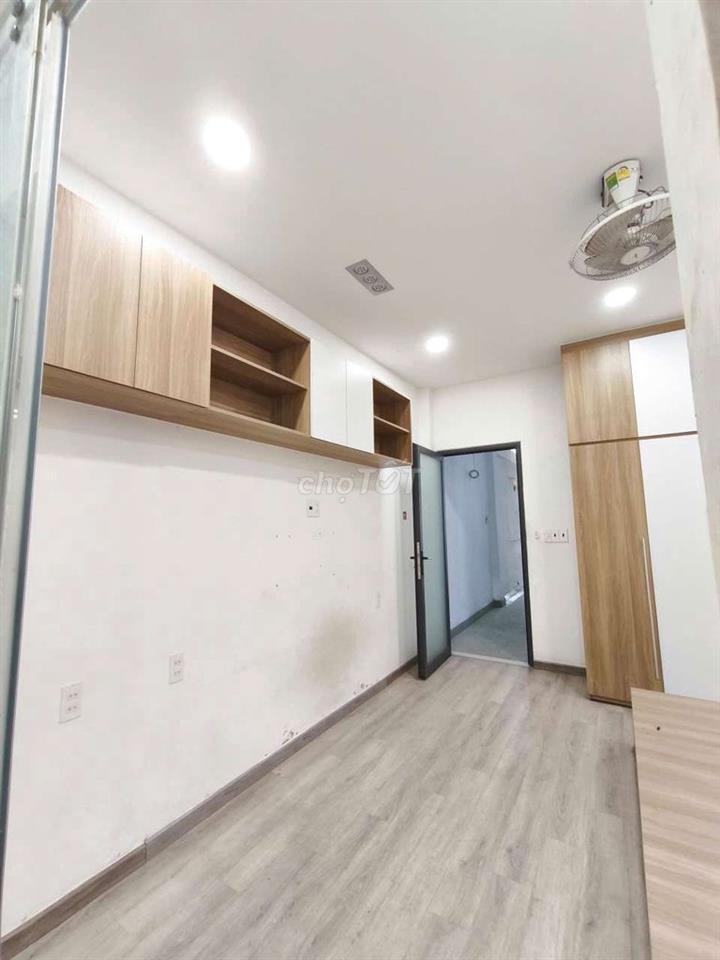 Mặt tiền đường 33 KDC Bình Phú ( 351/27 An Dương Vương)