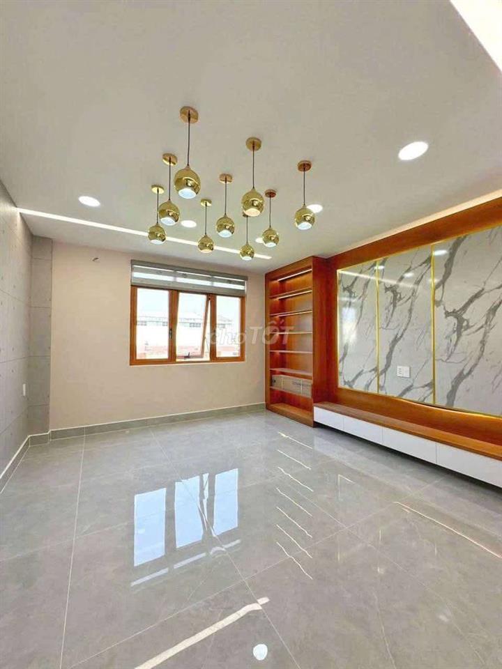 Bán nhà mới 95% KDC Bình Phú 4x18 4 tấm