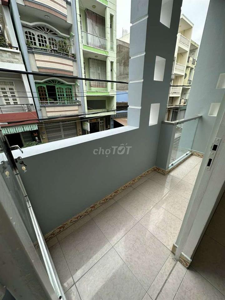 Bán nhà KDC Bình Phú 4PN như hình