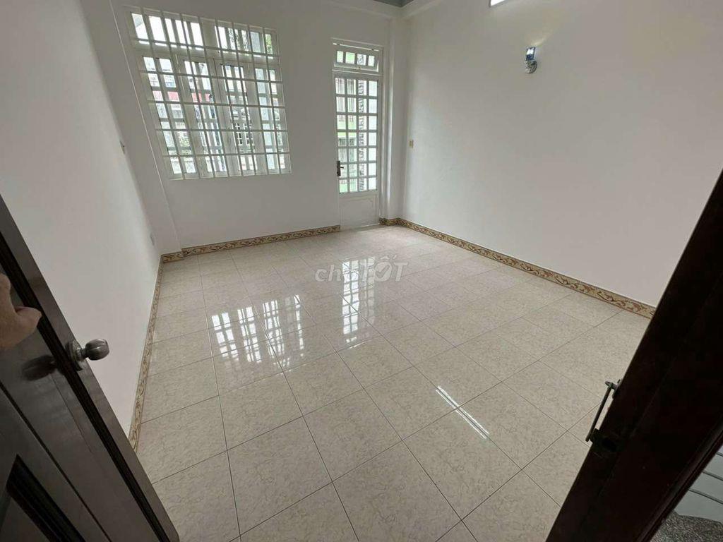 Bán nhà KDC Bình Phú 4PN như hình