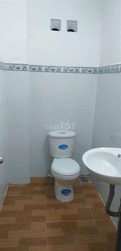 mặt tiền 169B Nguyễn Văn Luông 3.5x16 1 trệt 1 lầu
