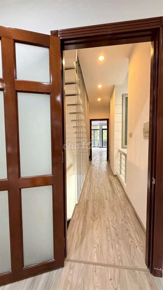 Mặt tiền 41 đường 36 KDC Bình Phú 4x18.5 3 lầu