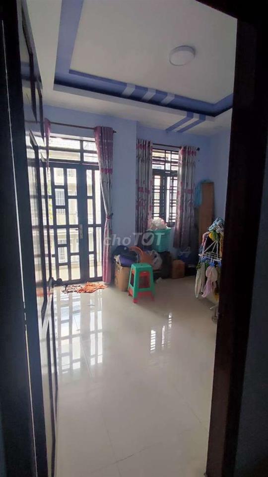 Nhà Bình Phú 1 4x17 3 lầu xây lệch tầng 5PN