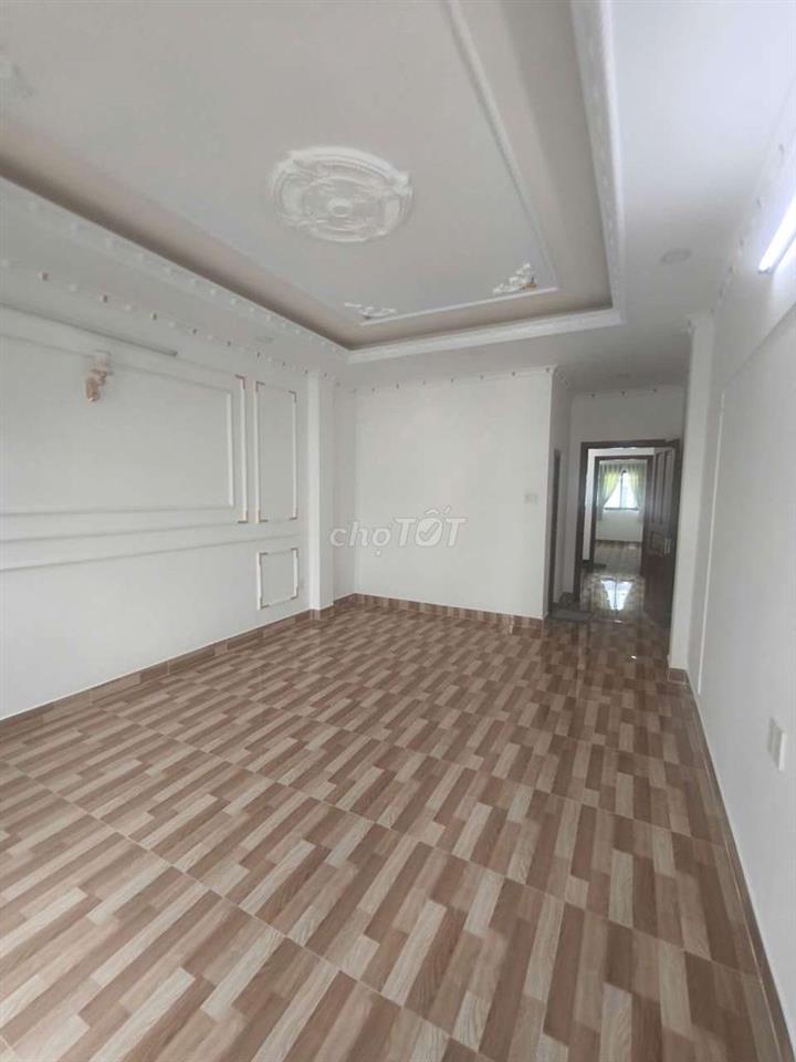 Nhà mới xây KDC Bình Phú 4x18 1 trệt 3 lầu