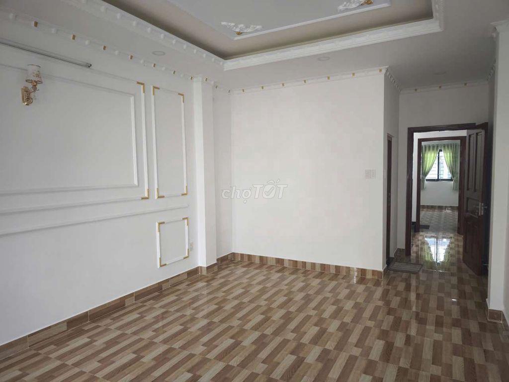 Nhà mới xây KDC Bình Phú 4x18 1 trệt 3 lầu