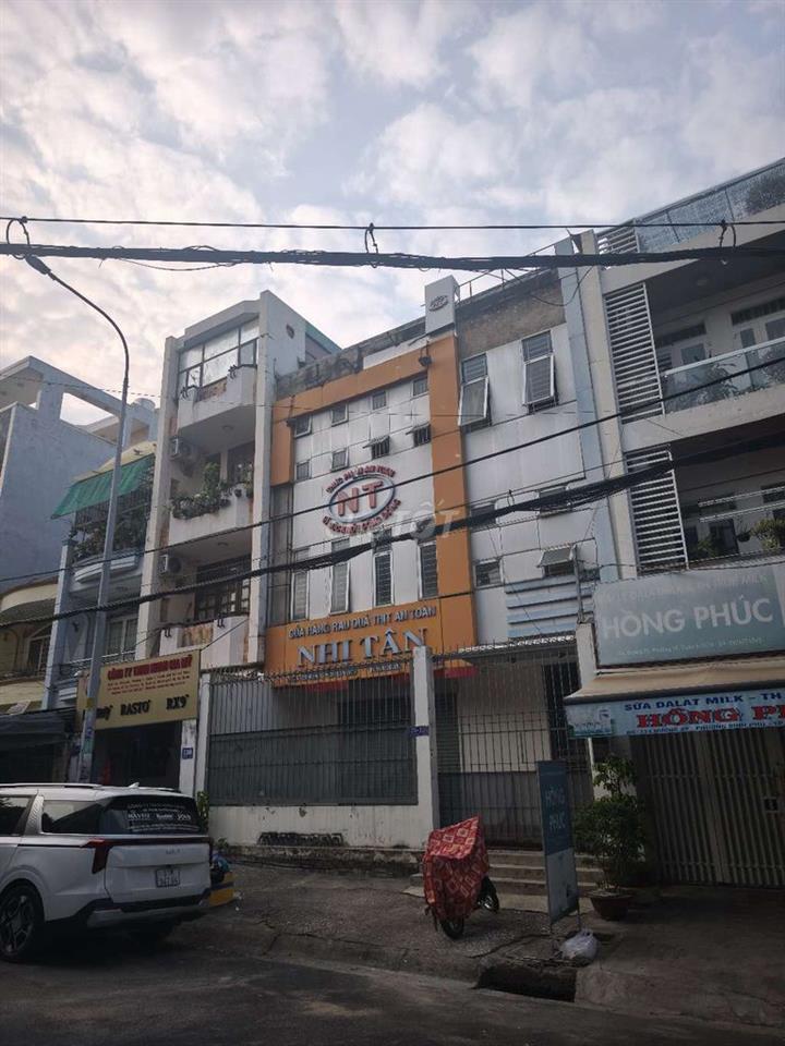 Toà nhà MT đường 32 8x16 4 lầu