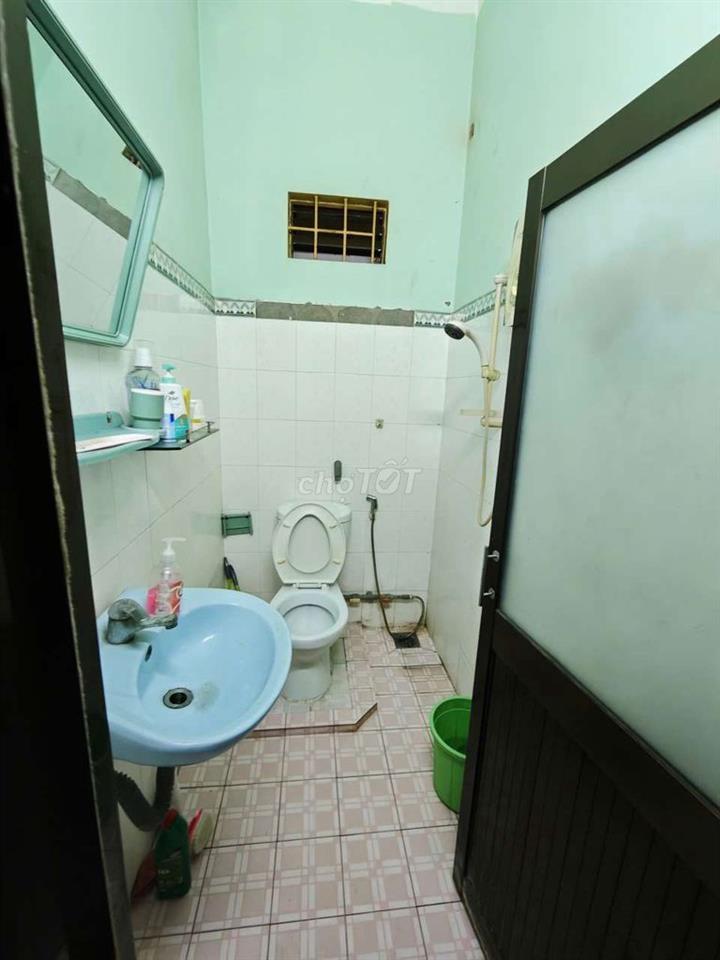 Nhà KDC Bình Phú 4x10 1 trệt 1 lầu