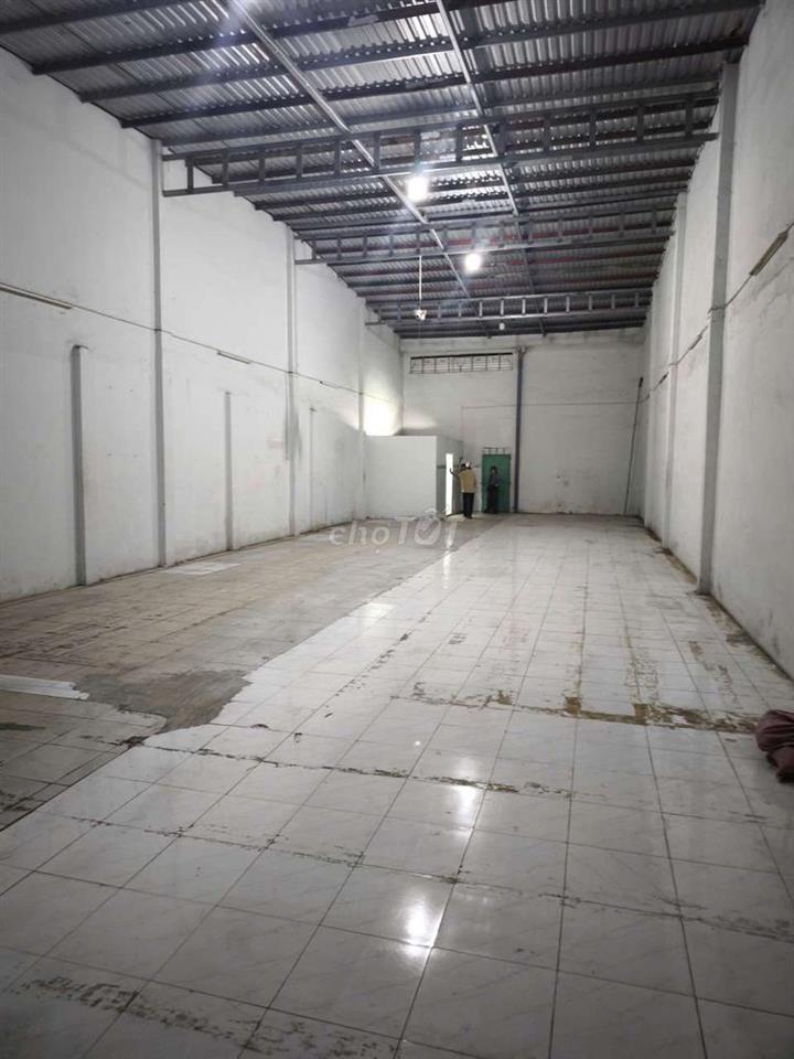 kho 200m2 KDC Bình Phú mới đẹp