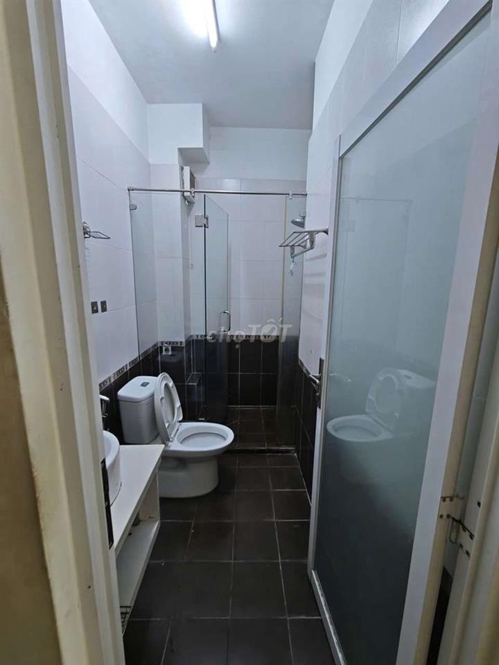 Mặt tiền KDC Bình Phú 1 đối diện công viên