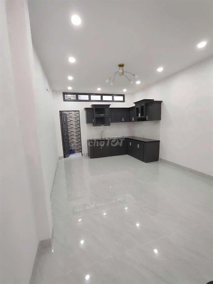 Mặt tiền KDC Bình Phú 4x18 1 trệt 2 lầu