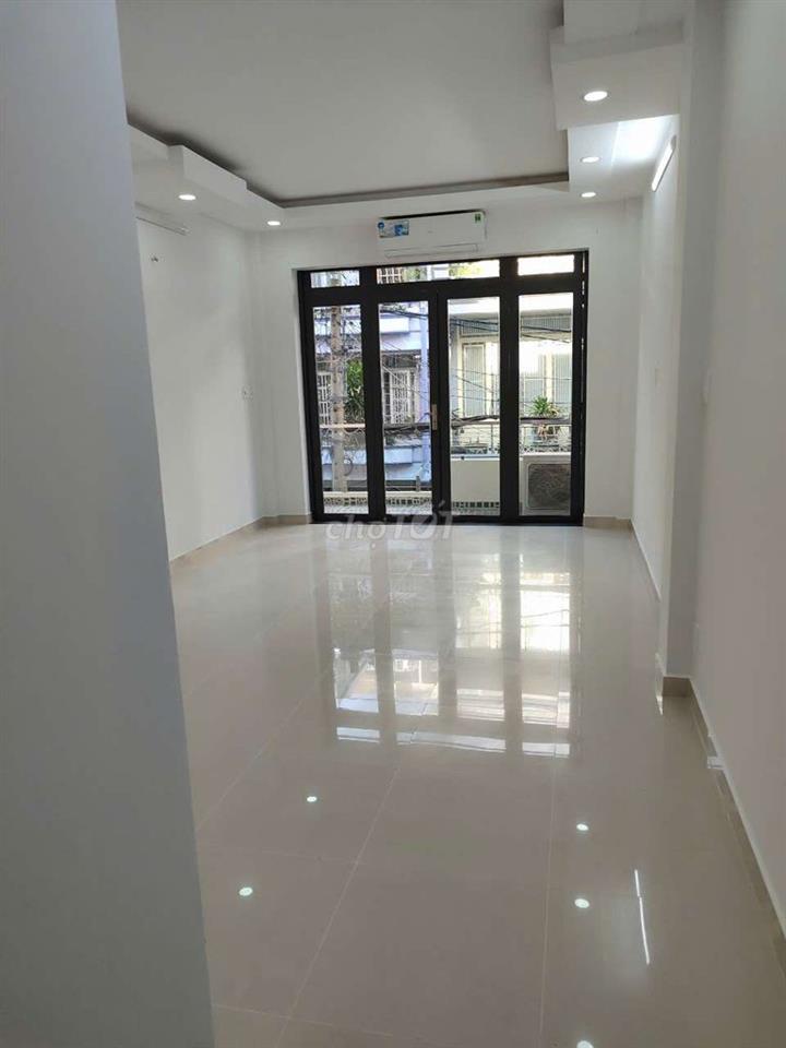 Mặt tiền KDC Bình Phú 4x18 1 trệt 2 lầu