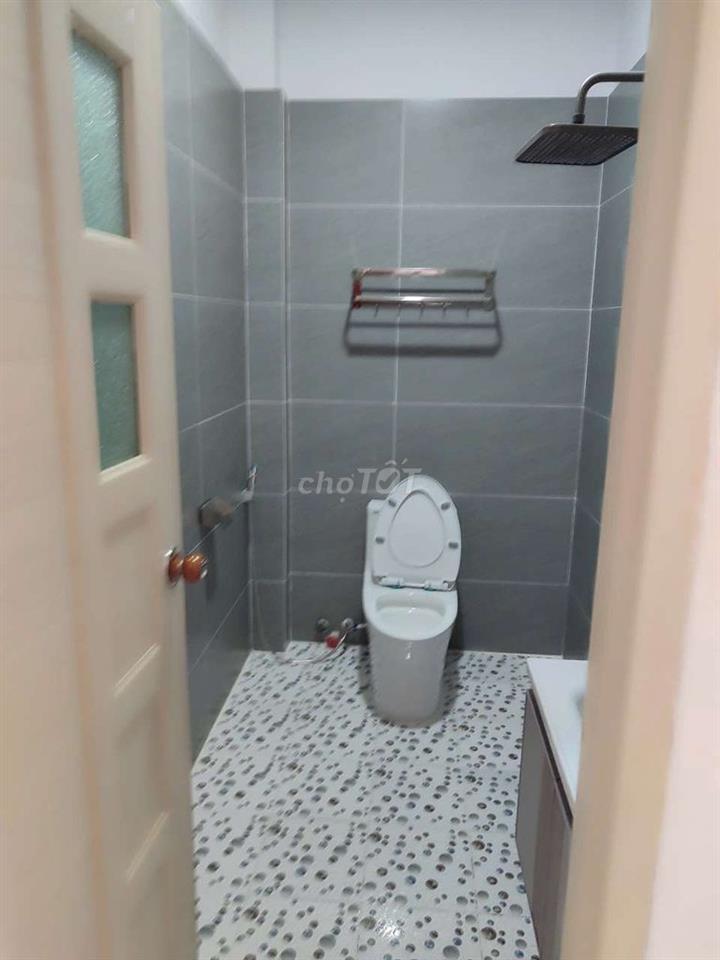 Mặt tiền KDC Bình Phú 4x18 1 trệt 2 lầu