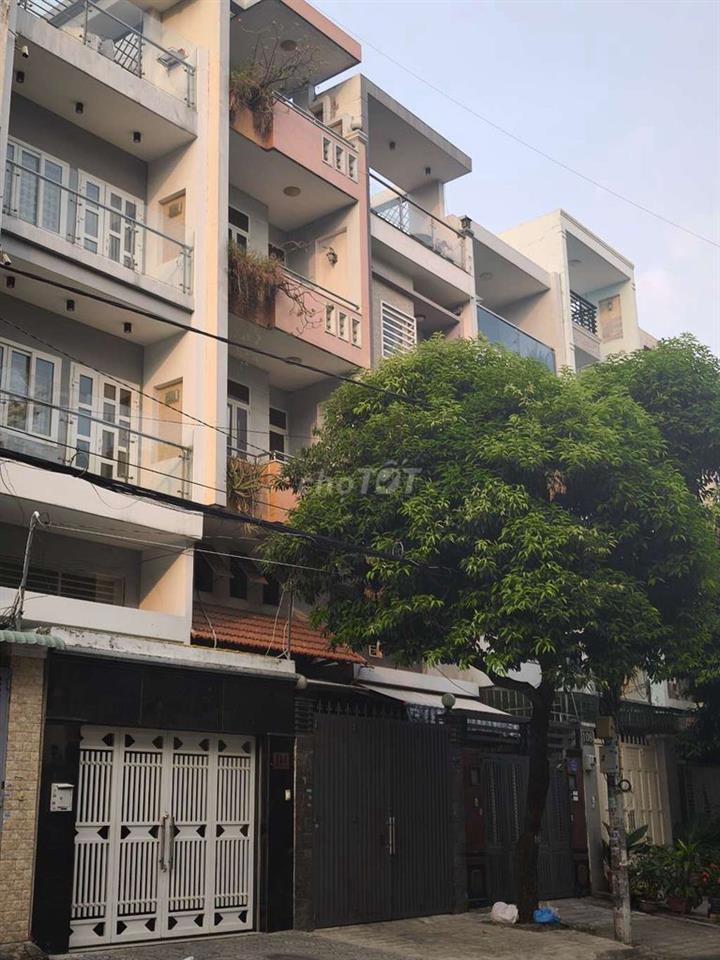 Mặt tiền đường 22 KDC Bình Phú 4x19 5 tầng vị trí cực đẹp