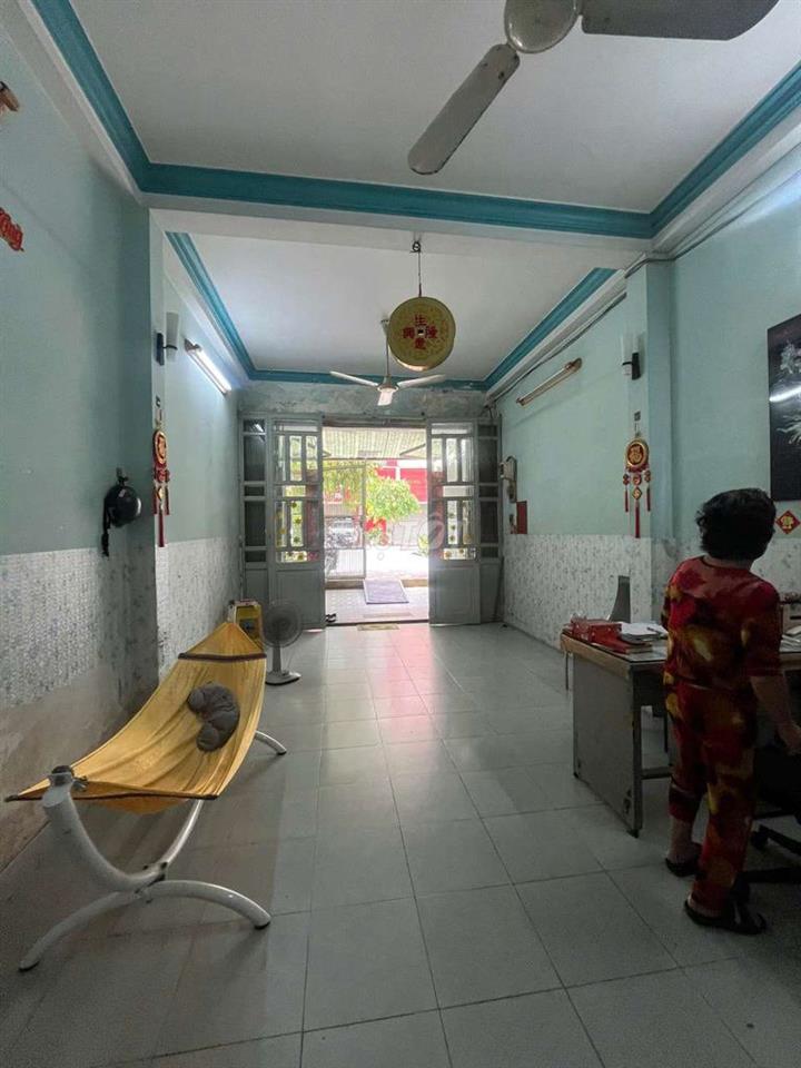 Mặt tiền 97 đường 26 KDC Bình Phú
