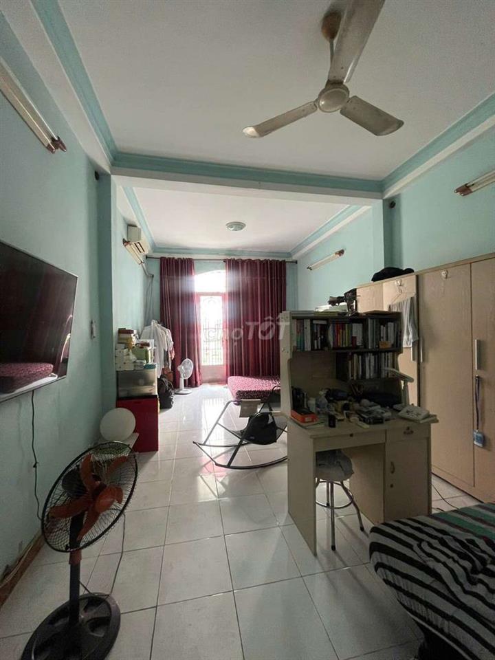 Mặt tiền 97 đường 26 KDC Bình Phú