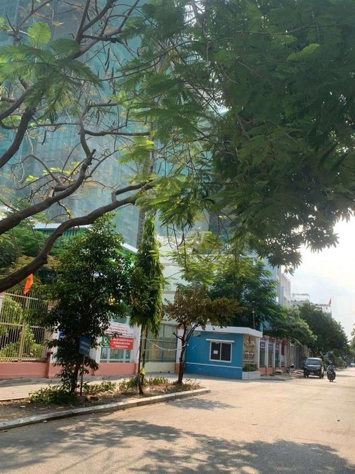 Mặt tiền KDC Lý Chiêu Hoàng ngay trường học