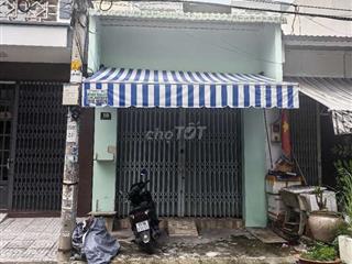 Mặt tiền 10 đường 80 4x15 1 trệt 1 lửng 3PN