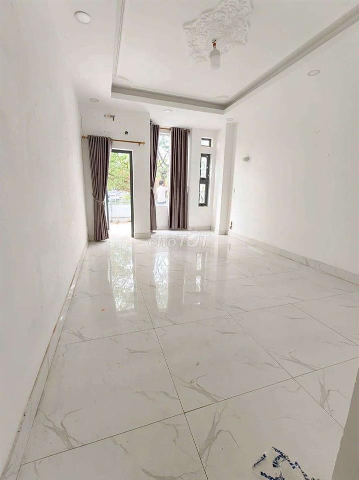 Nhà đường 61 KDC Bình Phú 4x16 3 lầu