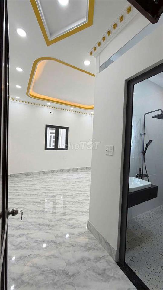 Bán nhà cư xá Phú Lâm A mới xây có thang máy 4x17 3 lầu