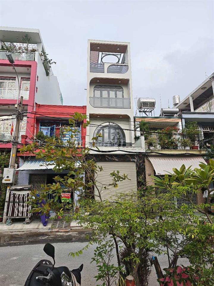Bán nhà cư xá Phú Lâm A mới xây có thang máy 4x17 3 lầu