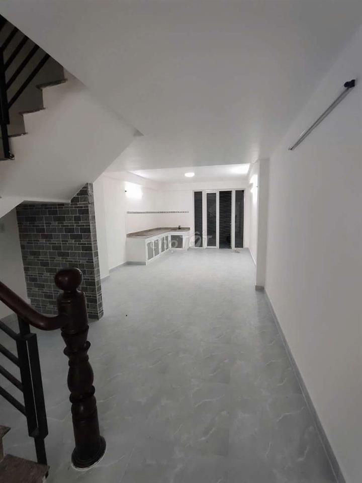 Bán nhà 110 đường số 23 KDC Bình Phú 4x24 1 trệt 3 lầu