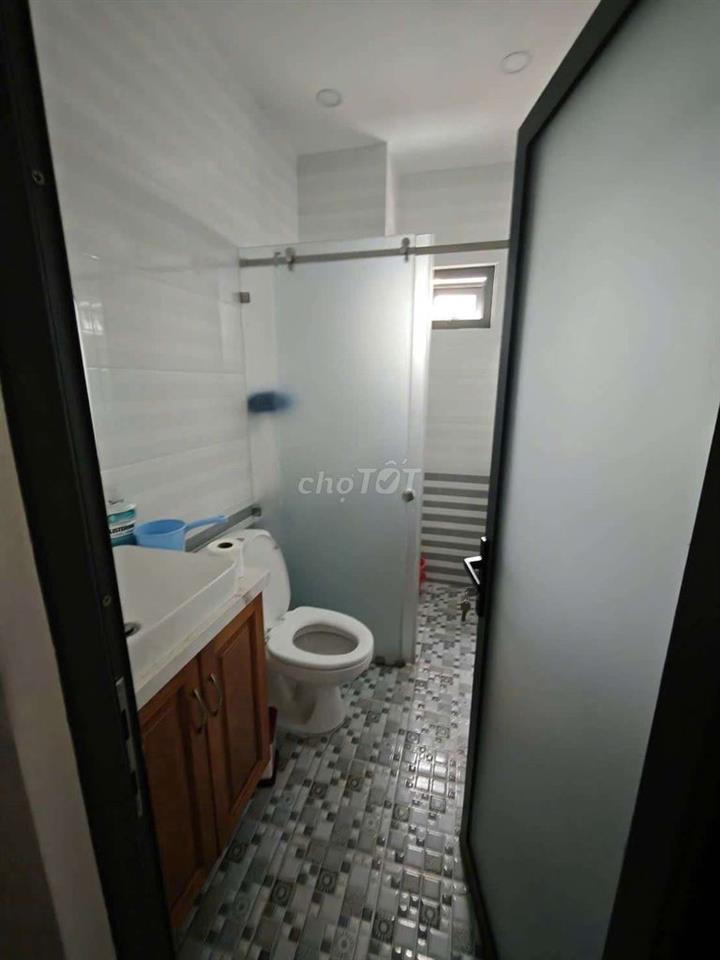 Nhà mới xây hẻm 5m cư xá Phú Lâm A