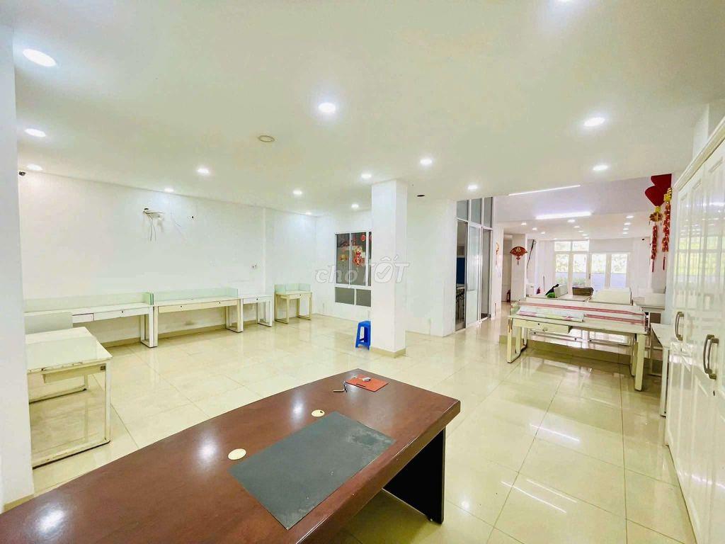 biệt thự KDC Bình Phú sát metro 8x20 1 trệt 2 lầu 1T
