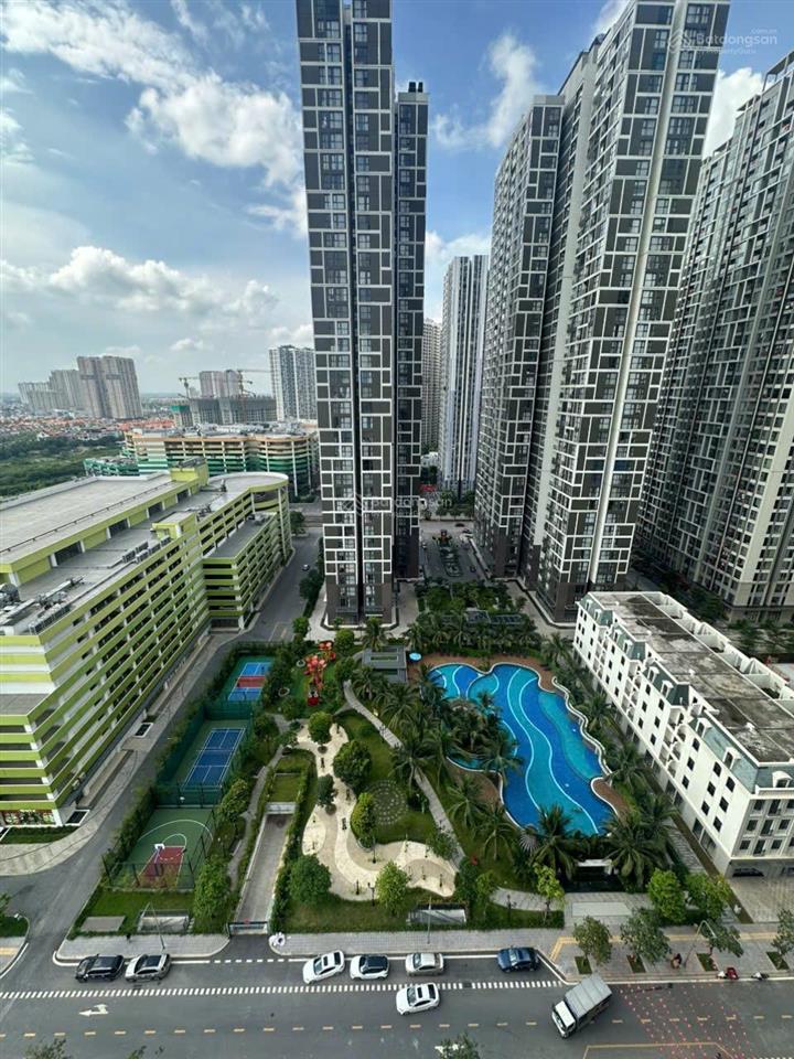 Chính chủ bán 30 m  the canopy smart city giá tốt