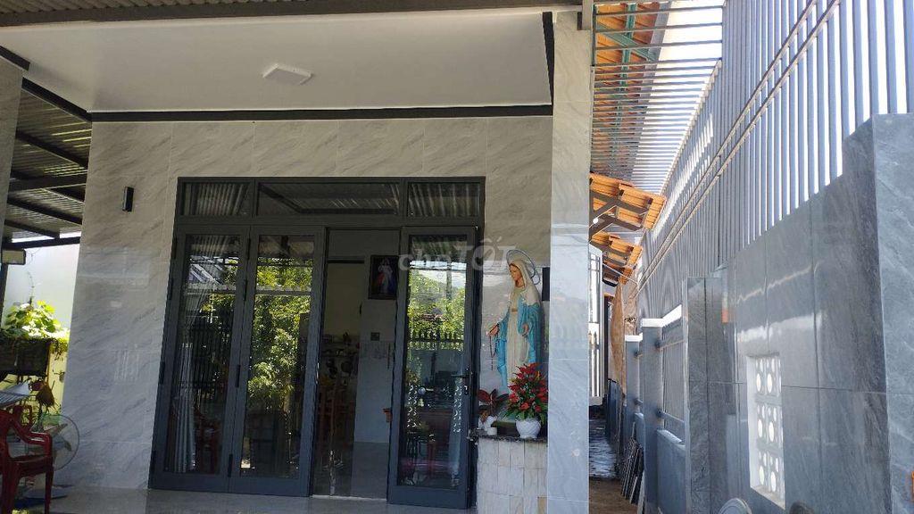 chính chủ bán nhà 2 mặt tiền ở Tân An sát bên là Nhà Thờ, Biển