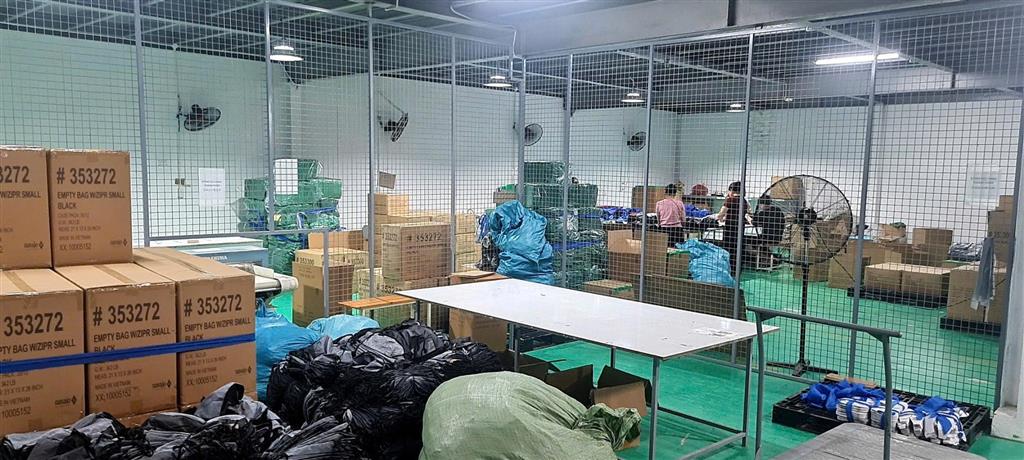 Cho thuê kho xưởng tại Ý Yên, Nam Định dt 2600m2 giá 120 triệu nền epoxy sạch đẹp.
