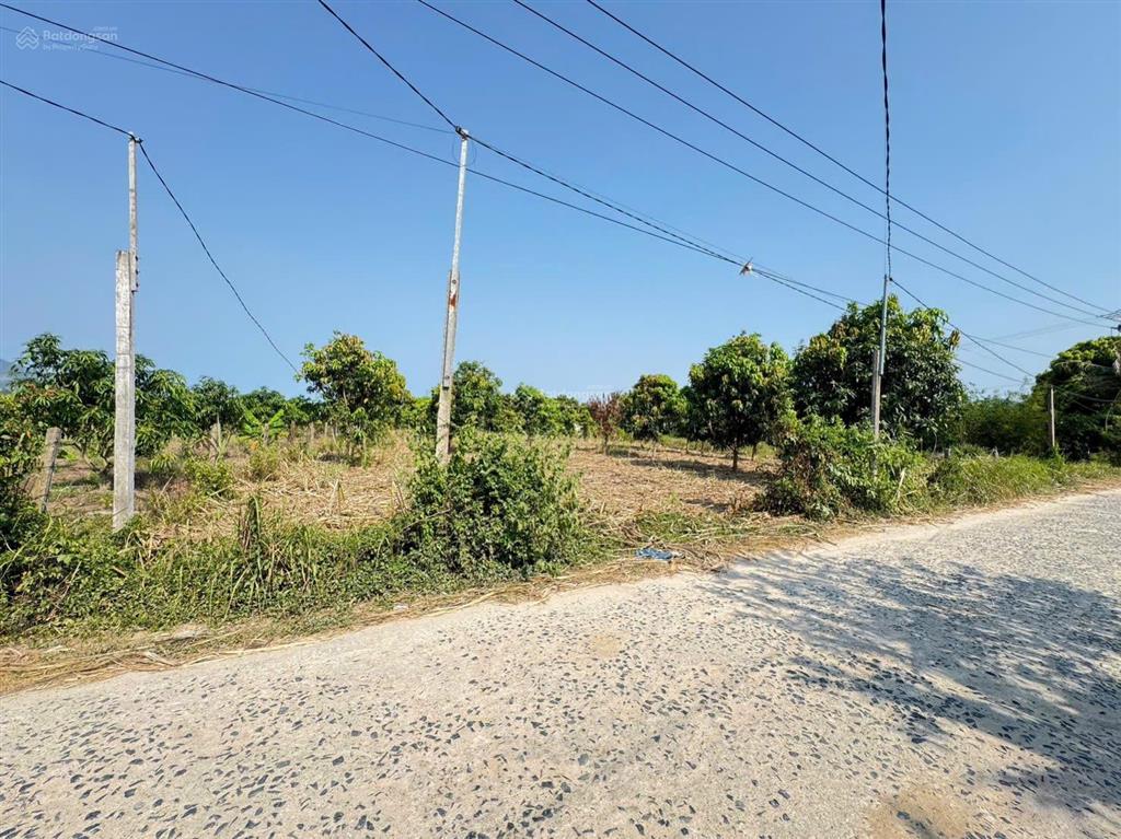 Cần bán lô đất mặt đường quy hoạch 20m, đầu tư đón đầu trung tâm xã cam hiệp mới.  0935 763 ***