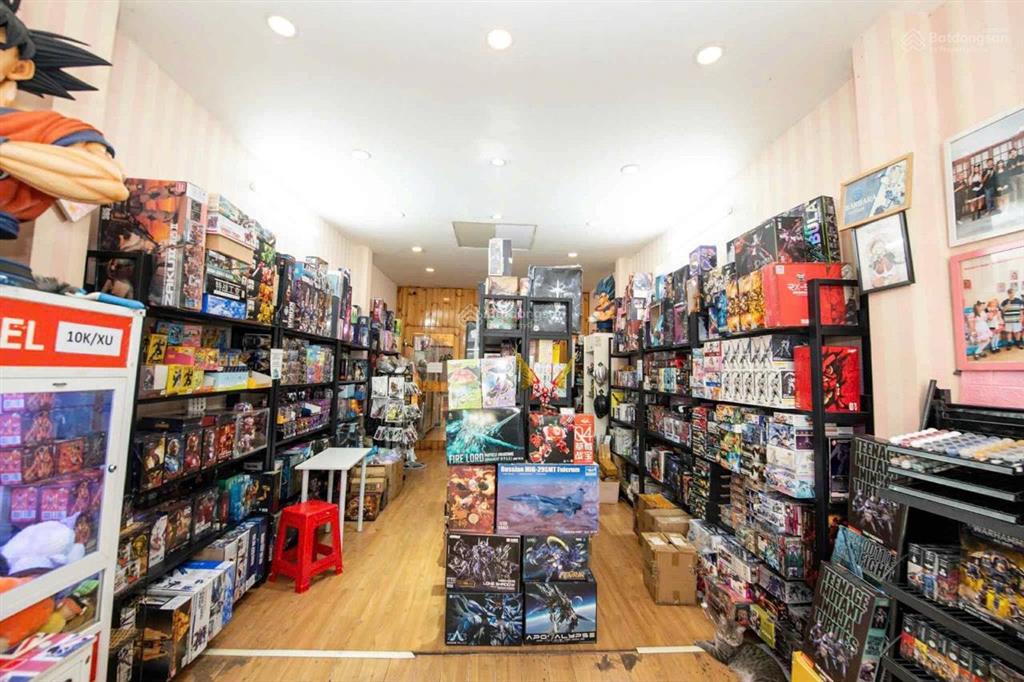 Bán nhà mặt tiền trung tâm q.5, tp. hồ chí minh, dt 80m², 1 trệt 3 lầu