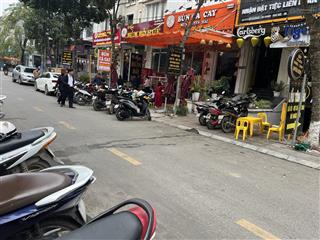 Nợ ngân hàng bán gấp lô đất 87m2 mặt phố ql6 , mt 5m đường 56m đã trừ lk 28m , giá 99tr/m2.