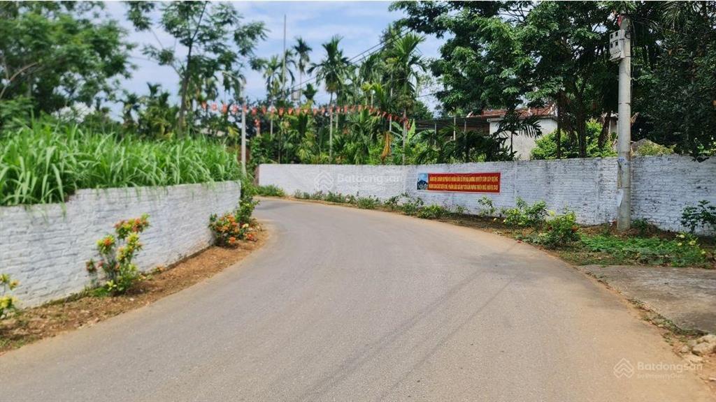 Cần tiền bán gấp trong tháng lô đất 1100m bám đường nhựa đẹp nhất ba vì hn 0828 725 ***