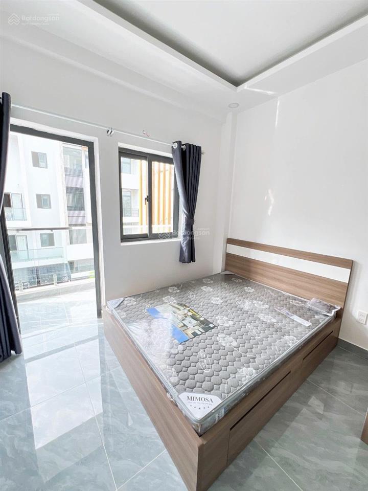 Cho thuê chdv cát lái gần citisoho. giá 4tr2 full nội thất có ban công