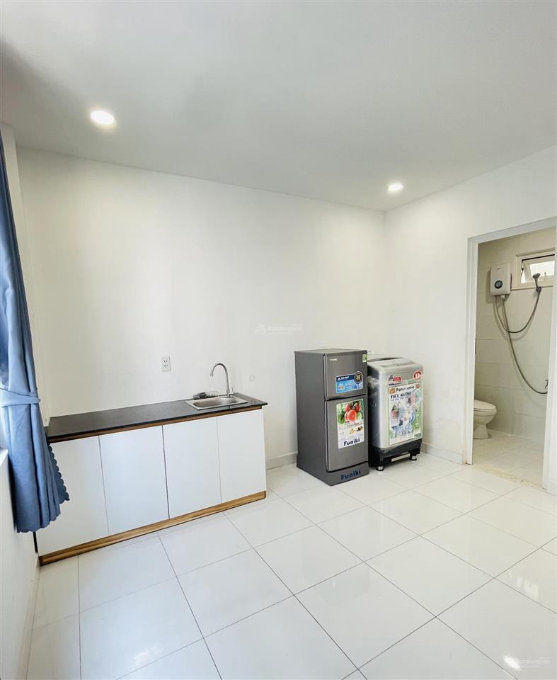 Cho thuê chdv cát lái siêu rộng 40m2 1pn 1pk giá 4tr2 full nt